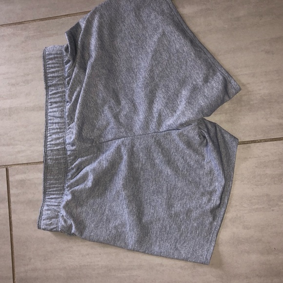 Nike dry fit shorts - Picture 5 of 5